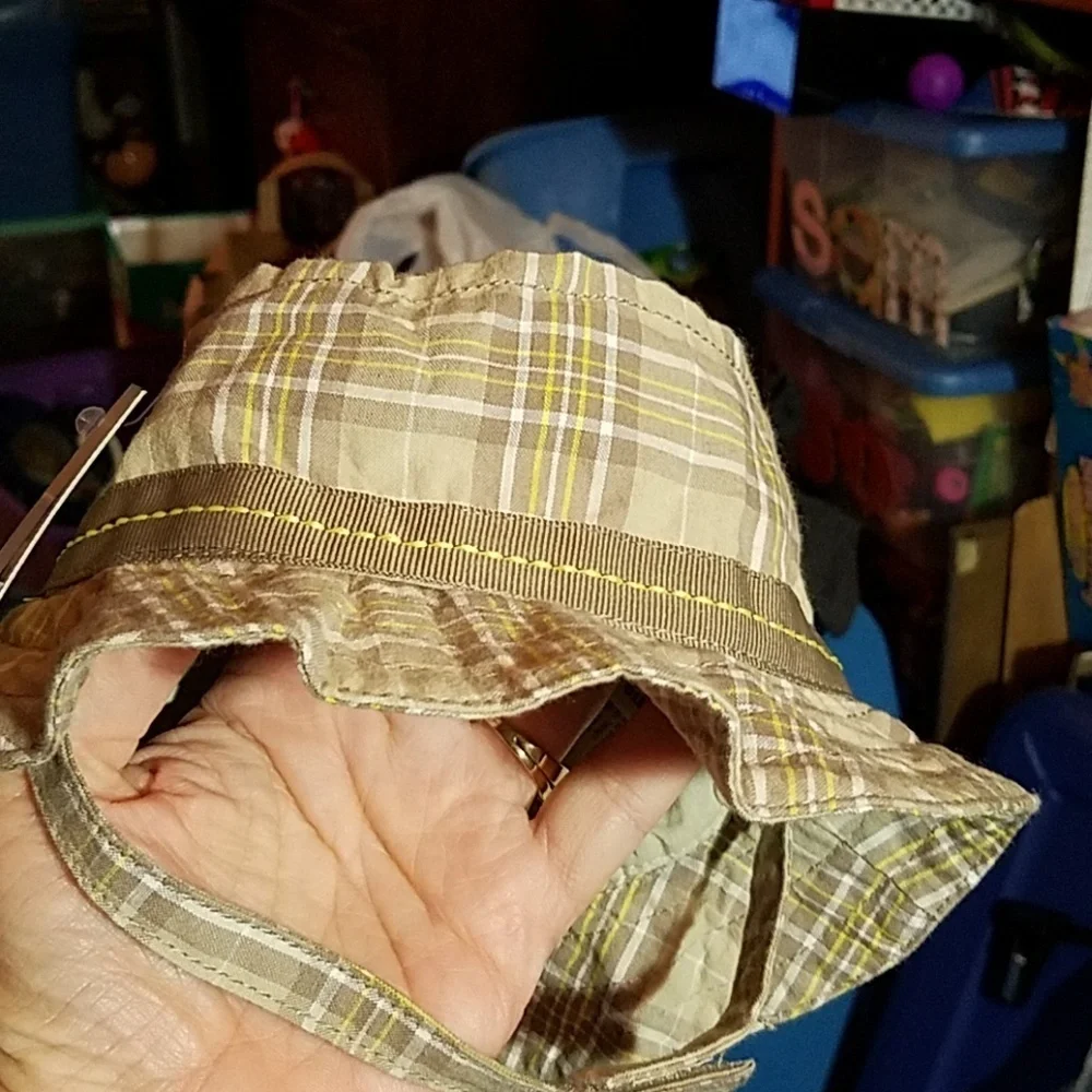 Old Navy Child Hat Chin Strap Bow